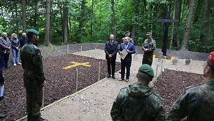 Vokiečių karių kapinaitėse &ndash; raginimai saugoti taiką