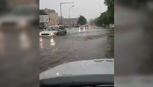 5954c4871f929video_5954c47bd9ae3