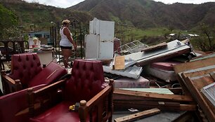 Uraganui Maria sugriovus tiltą, San Lorenzas liko atkirstas nuo pasaulio