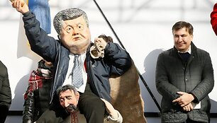 Kijeve tęsiasi protestai prie&scaron; esą korumpuotą valdžią