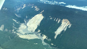 Žemės drebėjimo padariniai Papua Naujojoje Gvinėjoje