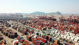 Didžiausias krovinių uostas pasaulyje – Šanchajuje