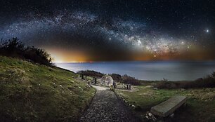 Pauk&scaron;čių takas vir&scaron; Dorseto peizažo