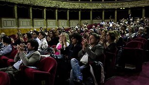 Opera &bdquo;Geros dienos!&ldquo; Romoje