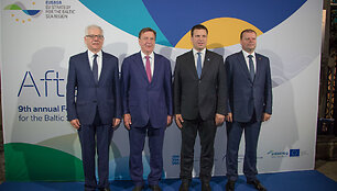 Premjeras S. Skvernelis dalyvavo Regioniniame vyriausybių vadovų susitikime