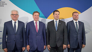 Premjeras S. Skvernelis dalyvavo Regioniniame vyriausybių vadovų susitikime