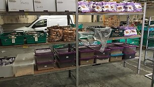 Prekybos centrų i&scaron;mestų maisto produktų parduotuvė Anglijos Lydso mieste.