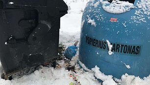 Atliekos &bdquo;Upytės&ldquo; sodų bendrijoje Kauno rajone