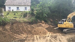 &bdquo;Hidrostatybos&ldquo; vykdomi darbai nuslinkus nuo&scaron;liaužai