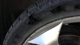 Sprogus padangai, pagalbos ranką i&scaron;tiesė nepažįstamasis