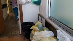 Gydytojų panaudotos vienkartinės priemonės Kauno klinikinėje ligoninėje
