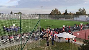 Garliavoje atidarytas tarptautinius reikalavimus atitinkantis stadionas