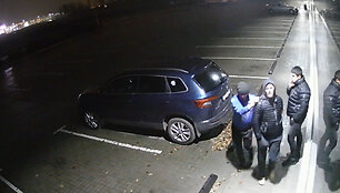 Apgadintos BMW tyrime Kauno policijos ie&scaron;komi asmenys