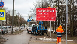 Kaune atidarytas didžiausias &scaron;alyje vakcinacijos centras