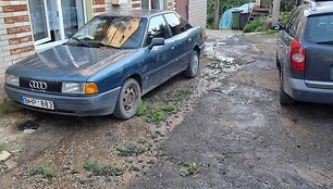 I&scaron;siliejusios fekalijos užtvindė kauniečio kiemą
