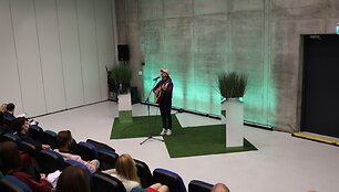 &Scaron;imtas moksleivių projektuos &Scaron;vietimo centrą Kaune
