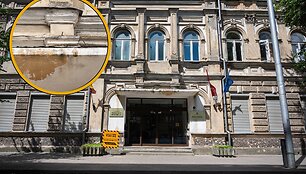 Kauno savivaldybės prie apleistų pastatų pastatyti ženklai
