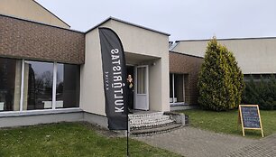 Mėsinę valdžiusi sutuoktinių pora Utenoje atidarė kavinę