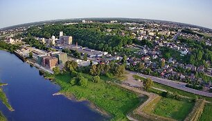 Kaunietis sunerimo dėl statybvietėje masi&scaron;kai pjaunamų medžių