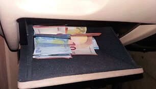 Kauno policija sulaikė tris narkotikų platintojus