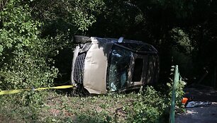 Kaune nuo &scaron;laito nuvažiavo automobilis