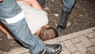 Naktis su Kauno policija : keturių brolių mu&scaron;tynės mieste