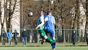 Lietuvos futbolo A lygos lyderių rungtynės: Kauno „Stumbras“ - Vilniaus „Žalgiris“.