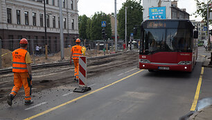 Prasidėjo kelio darbai vienoje judriausių Kauno sankryžų