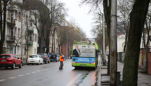 Kęstučio gatvėje troleibusų elektros linijos gedimas