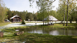 Kempingas „Medaus slėnis“ 