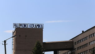 Gaisras Palemono keramikos teritorijoje
