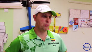 kauno-jdobkeviciaus-progimnazijoje-pirma-karta-surengtos-moksleiviu-aviamodeliu-varzybos-dobi-100