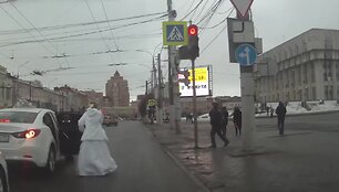 56c59f2612fb4video_56c59f20d1214