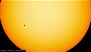 retas-astronominis-reiskinys-merkurijaus-tranzitas-per-saule
