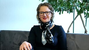ausrine-armonaite-klausimai-kurie-neuzduodami-politikei