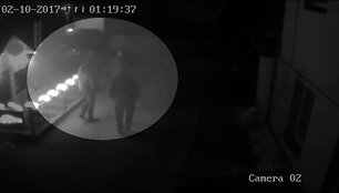 592d8c0cbf51fvideo_592d8bfaa247e