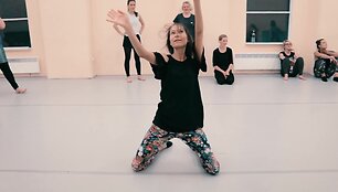 sportui-dydis-nesvarbu-siuolaikiniam-sokiui-veidrodziai-nereikalingi
