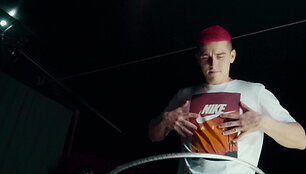 5b069746d731cvideo_5b06973fe1def