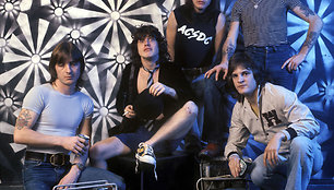 AC/DC