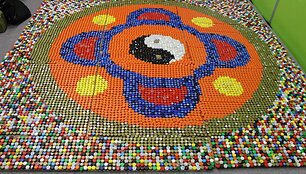 Gigantė mandala