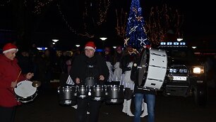 Karnavalo eisena.
