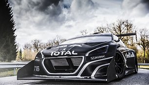 „Peugeot 208 T16 Pikes Peak“