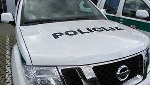 Policijai skirti &bdquo;Nissan Navara&ldquo; pikapai