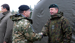 ES kariniai atstovai lankėsi Lietuvos kariuomenės Gaižiūnų poligone ir Karmėlavoje