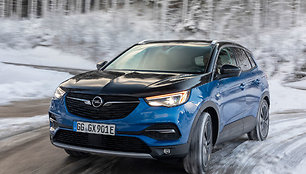„Opel Grandland X Hybrid4“