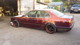 BMW E34 V12