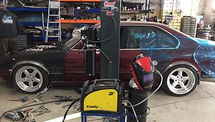 BMW E34 V12