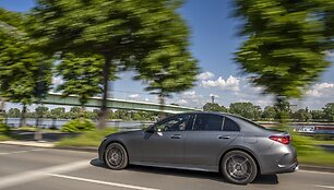 &bdquo;Mercedes-Benz C 300 e&ldquo;