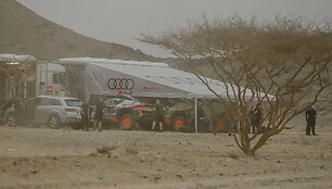 &bdquo;Audi RSQ e-tron&ldquo; testai Saudo Arabijoje
