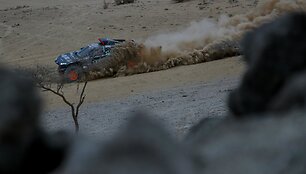 &bdquo;Audi RSQ e-tron&ldquo; testai Saudo Arabijoje
